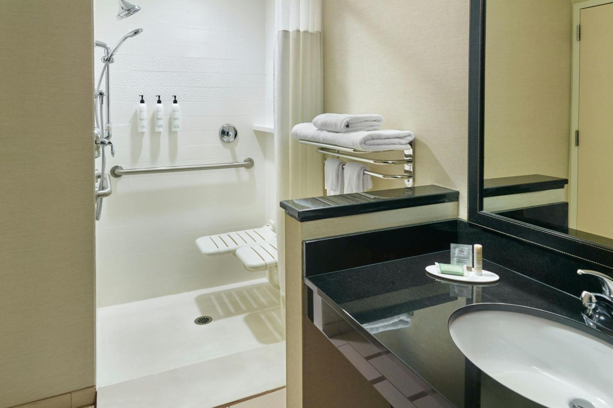 Fairfield Inn & Suites By Marriott Джаксън Екстериор снимка
