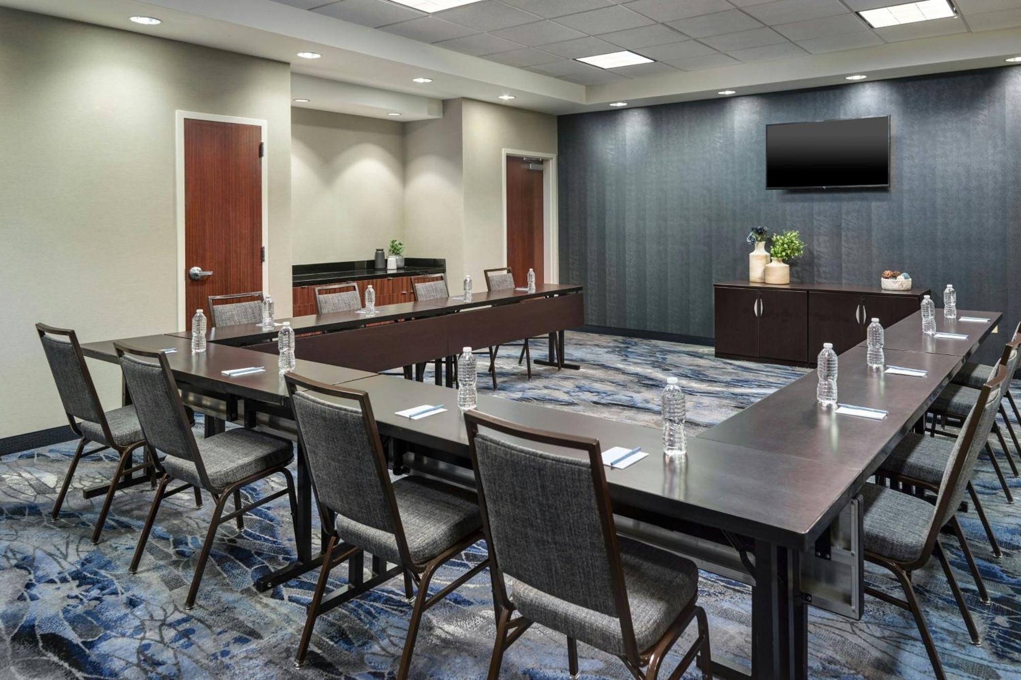 Fairfield Inn & Suites By Marriott Джаксън Екстериор снимка